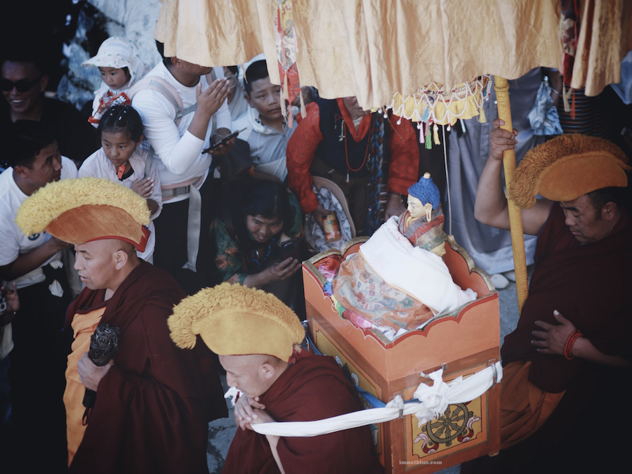 utsang, land of dharma | Shoton festival at Drepung Monastery